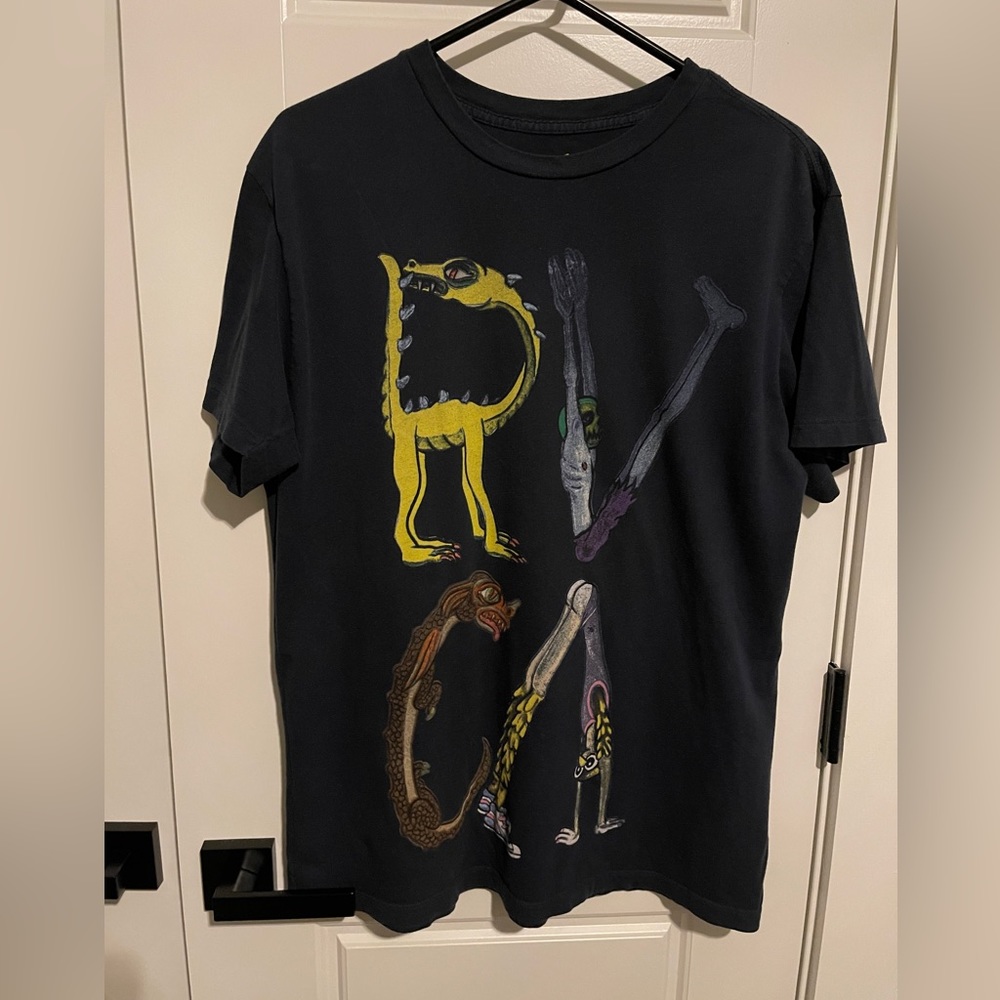 RVCA special edition Size M